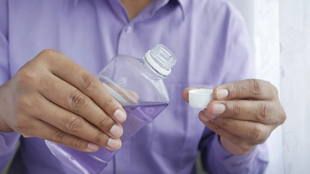 Bain de bouche maison : trois recettes et ce qu'il faut éviter